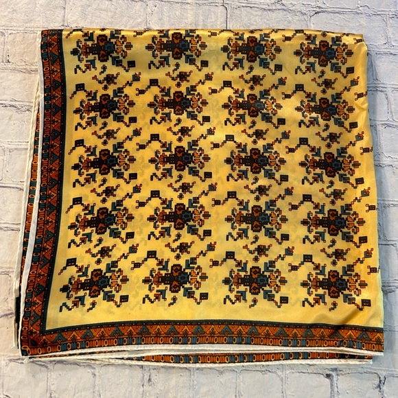 VINTAGE EXCLUSIVE DESIGN 100% ACETATE ROLLED JAPAN MADE ABSTRACT SCARF - Picture 7 of 9